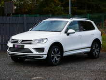 Volkswagen Touareg 3.0 TDI V6 BlueMotion Tech R-Line, Automatic