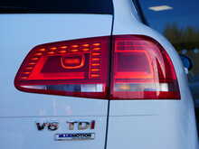 Volkswagen Touareg 3.0 TDI V6 BlueMotion Tech R-Line, Automatic