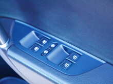 Volkswagen Touareg 3.0 TDI V6 BlueMotion Tech R-Line, Automatic