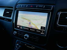 Volkswagen Touareg 3.0 TDI V6 BlueMotion Tech R-Line, Automatic