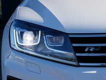 Volkswagen Touareg 3.0 TDI V6 BlueMotion Tech R-Line, Automatic