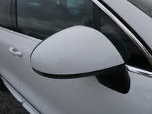 Volkswagen Touareg 3.0 TDI V6 BlueMotion Tech R-Line, Autotrader