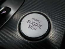 Volkswagen Touareg 3.0 TDI V6 BlueMotion Tech R-Line, Autotrader