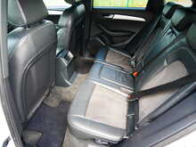 Audi Q5 2.0TDI S line Plus Quattro, Manual