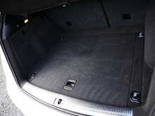 Audi Q5 2.0TDI S line Plus Quattro, Manual