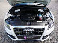 Audi Q5 2.0TDI S line Plus Quattro, Manual