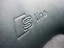 Audi Q5 2.0TDI S line Plus Quattro, Manual