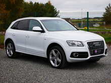 Audi Q5 2.0TDI S line Plus Quattro, Manual