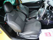 DS AUTOMOBILES DS 3 1.2 PureTech Prestige 3dr, Manual