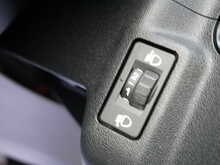 DS AUTOMOBILES DS 3 1.2 PureTech Prestige 3dr, Manual