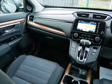 Honda CR-V 1.5 VTEC Turbo SE, CVT 4WD, Automatic