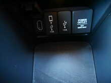 Honda CR-V 1.5 VTEC Turbo SE, CVT 4WD, Automatic