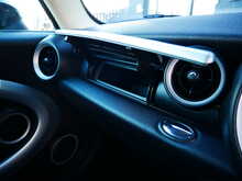 MINI Hatch 2.0 Cooper SD Hatch, Manual