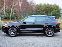 Porsche Cayenne 3.0TD V6 Platinum Edition TiptronicS 4WD [Euro 6]