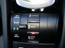 Porsche Cayenne 3.0TD V6 Platinum Edition TiptronicS 4WD [Euro 6]