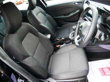 Renault Clio 1.0 TCe Iconic Hatchback, Manual