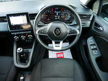 Renault Clio 1.0 TCe Iconic Hatchback, Manual