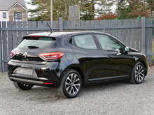 Renault Clio 1.0 TCe Iconic Hatchback, Manual