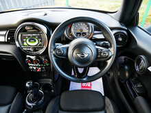 MINI Hatch 2.0 Cooper S, Manual