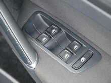 Volkswagen Golf 2.0 TDI BlueMotion Tech Match, Manual