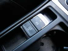 Volkswagen Golf 2.0 TDI BlueMotion Tech Match, Manual