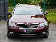 Skoda Superb 2.0 TDI Elegance Estate, DSG