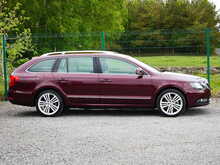 Skoda Superb 2.0 TDI Elegance Estate, DSG