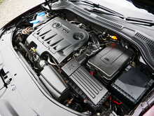 Skoda Superb 2.0 TDI Elegance Estate, DSG