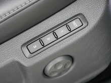 Skoda Superb 2.0 TDI Elegance Estate, DSG