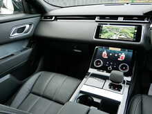 Land Rover Range Rover Velar 2.0 P400e R-Dynamic S