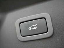 Land Rover Range Rover Velar 2.0 P400e R-Dynamic S