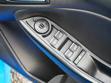 Ford Focus 2.3T EcoBoost RS