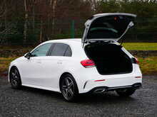 Mercedes-Benz A Class 1.5 A180d AMG Line Premium 2