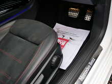 Mercedes-Benz A Class 1.5 A180d AMG Line Premium 2