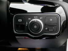 Mercedes-Benz A Class 1.5 A180d AMG Line Premium 2