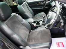 Nissan Qashqai 1.5 dCi N-Vision, Manual [Euro 6]