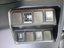 Nissan Qashqai 1.5 dCi N-Vision, Manual [Euro 6]