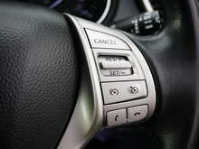 Nissan Qashqai 1.5 dCi N-Vision, Manual [Euro 6]