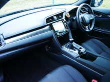 Honda Civic 1.0 VTEC Turbo SR Hatchback, Manual
