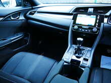 Honda Civic 1.0 VTEC Turbo SR Hatchback, Manual