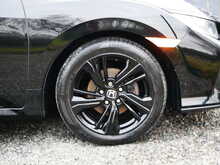 Honda Civic 1.0 VTEC Turbo SR Hatchback, Manual