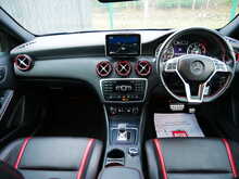 Mercedes-Benz A Class 2.0 A45 AMG 4Matic SpdS DCT