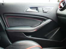 Mercedes-Benz A Class 2.0 A45 AMG 4Matic SpdS DCT