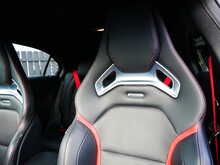 Mercedes-Benz A Class 2.0 A45 AMG 4Matic SpdS DCT