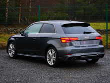 Audi A3 1.4 TFSI CoD S line Hatchback, Manual