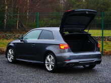 Audi A3 1.4 TFSI CoD S line Hatchback, Manual