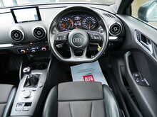 Audi A3 1.4 TFSI CoD S line Hatchback, Manual