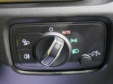 Audi A3 1.4 TFSI CoD S line Hatchback, Manual