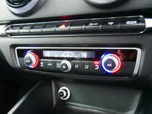 Audi A3 1.4 TFSI CoD S line Hatchback, Manual