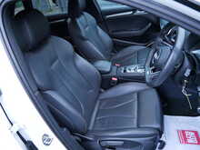 Audi S3 2.0 TFSI Black Edition Sportback, S-Tronic